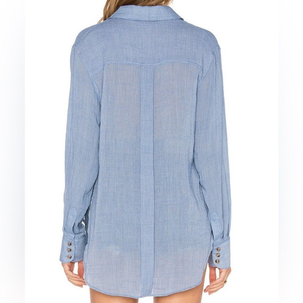 Free People Thats a Wrap Shirt in Chambray Combo Blue - Picture 4 of 14